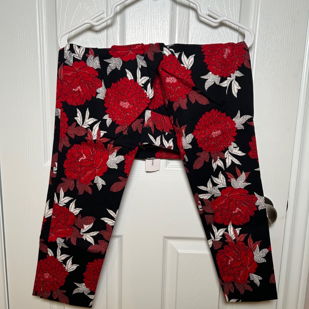 New Le Château Pants